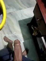 hOrnybOy_369 webcam model stream image