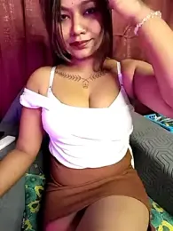 Hot_Urvi webcam model stream image