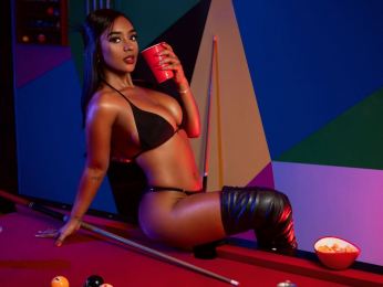 AmmyGrace webcam model stream image