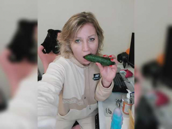 yuliia_3003 webcam model stream image