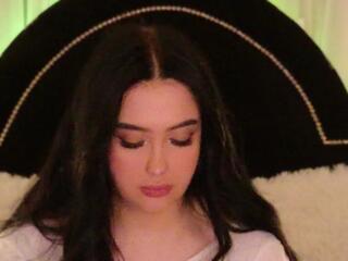 Maddy Stolem webcam model stream image