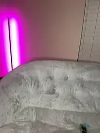 Kira_tattoo webcam model stream image