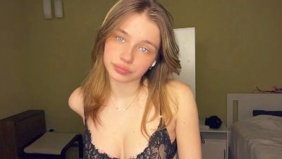 LindseyWatah webcam cam4 model stream image