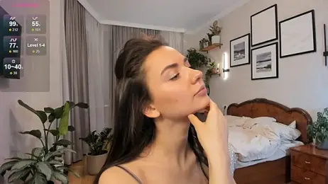 NicoleLuv webcam model stream image