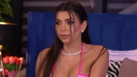 NicoleCellini webcam model stream image