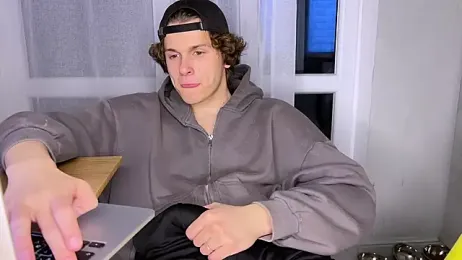 alyx_garden webcam model stream image