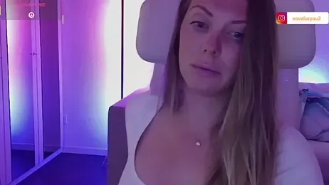 Nova-Lee webcam model stream image