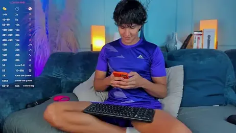 Leo_Savage_ webcam model stream image