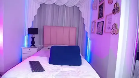 IsabelleDaza webcam model stream image