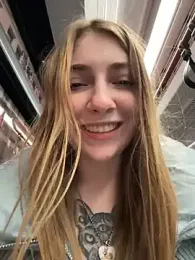 Sunny___Bunny webcam stripchat model stream image