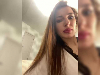 Lindseya webcam model stream image