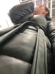 CrazzyChicks webcam model stream image