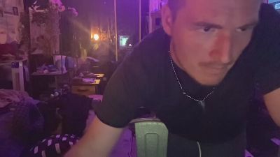 Vacuumouth webcam model stream image