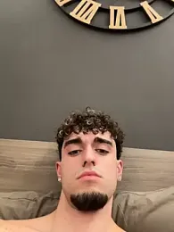 rich_papi webcam model stream image