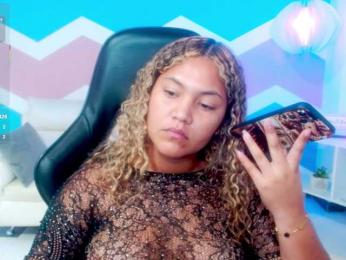 cristalwar webcam model stream image