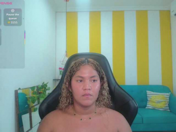 cristalwar webcam model stream image