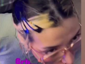 doll_and_sex webcam model stream image