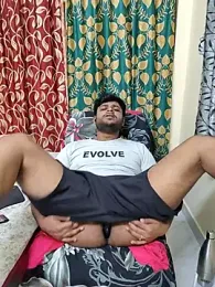 ChillBoyyy webcam model stream image