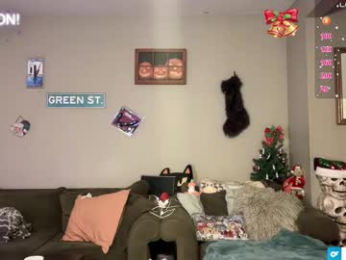 greenxxxqueen webcam model stream image