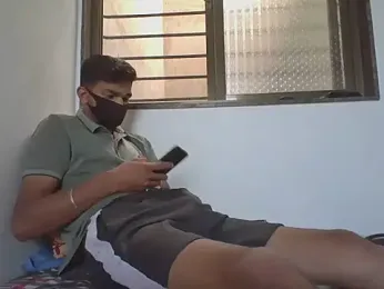 Roy3_2 webcam model stream image