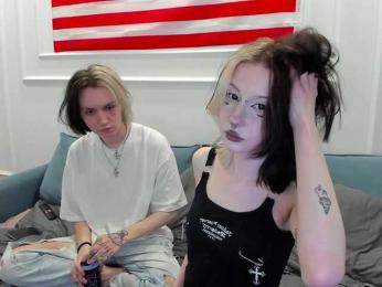 VeryRareTwix webcam model stream image