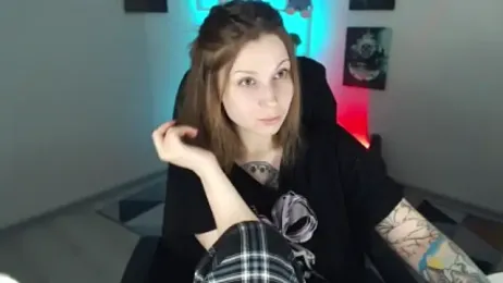 HoneySallyMoore webcam stripchat model stream image