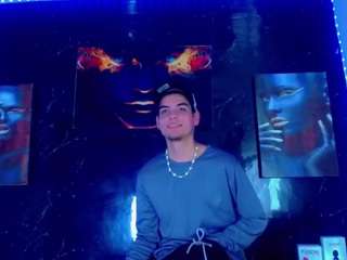 luxecouple webcam model stream image