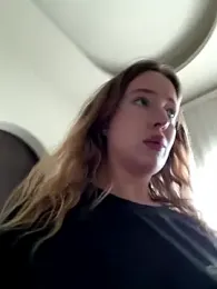 Nura_n_Sarah webcam model stream image