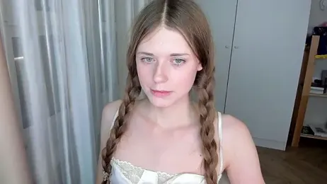hakulissa webcam stripchat model stream image