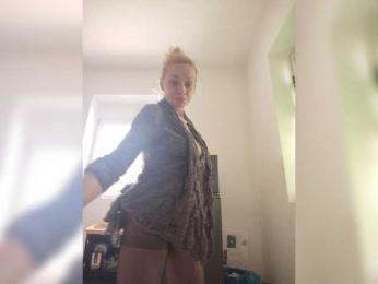 evittaellite1- webcam model stream image