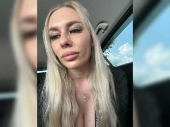 -Lovensesgirl- webcam model stream image
