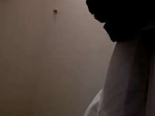 leosjoec webcam model stream image