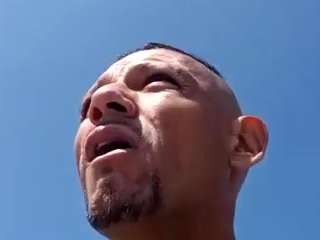 leosjoec webcam model stream image