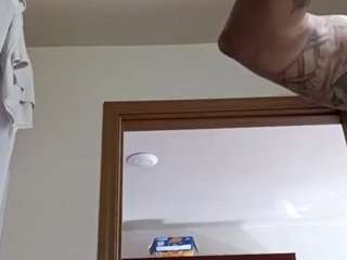 leosjoec webcam model stream image