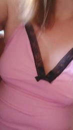 IVONE webcam model stream image