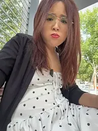 Xiaobei-snow webcam model stream image