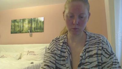 1988_Rebecca webcam model stream image