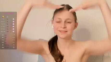 CweneEves webcam model stream image