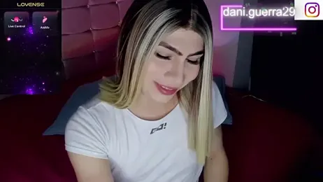 saskya webcam model stream image