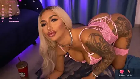 GoldenAmber webcam model stream image