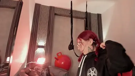 selene_red_ webcam stripchat model stream image