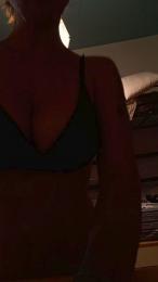 CriPriscilla webcam cam4 model stream image