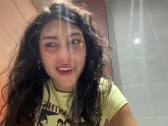 cutiepiemiu webcam model stream image