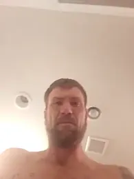 AttentionSluts webcam model stream image