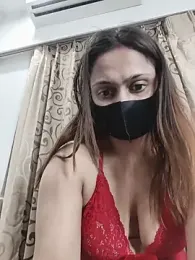 Dezler_Queen webcam model stream image