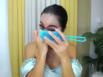 HeavenlyStarlight webcam model stream image