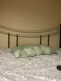 SarettaB90 webcam model stream image