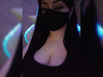 Estherr webcam model stream image