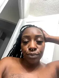 AdoredCupful webcam model stream image