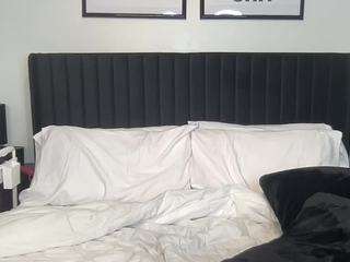 nuana webcam model stream image